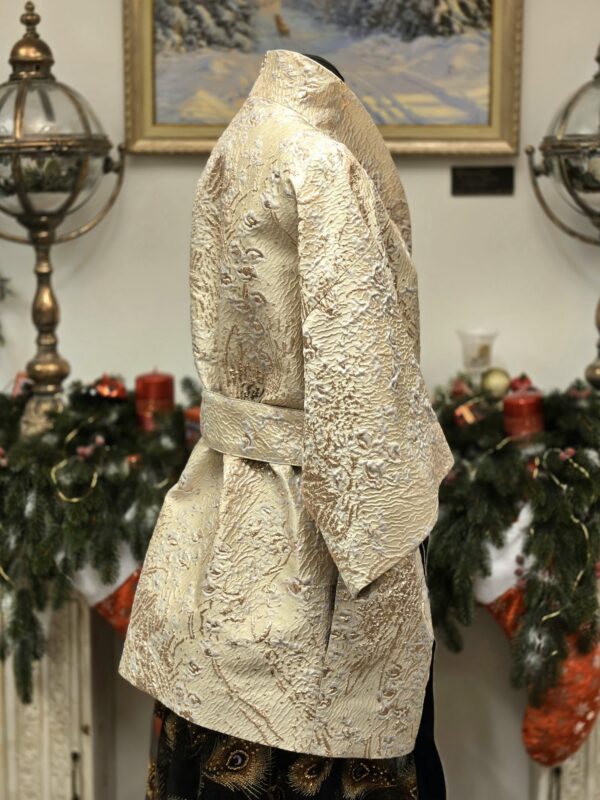 kimono d 9 jäljed lumel