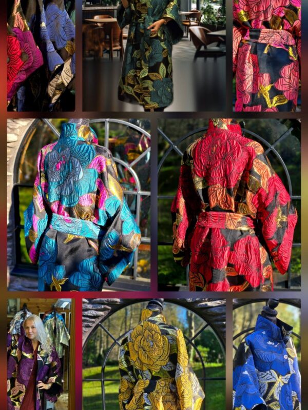 "lilla hall roos " kimono/mantel d 22/9 (jacguard)