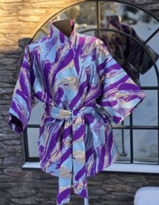 kimono d 9 "lilla abstrakt"