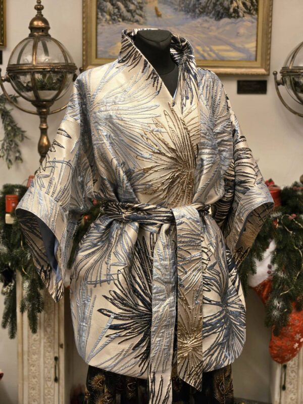 kimono d 14 "võililletutid" (pikem nurgaga käis)