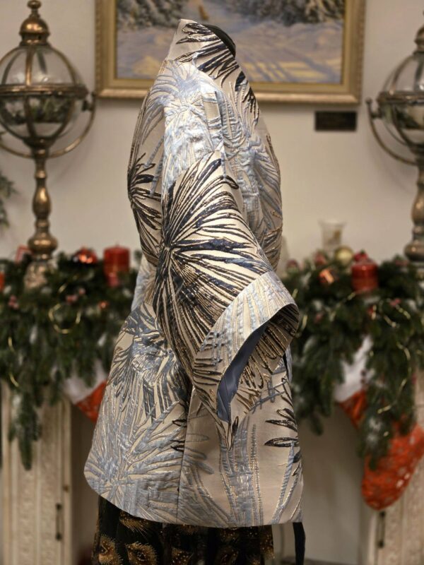 kimono d 14 "võililletutid" (pikem nurgaga käis)