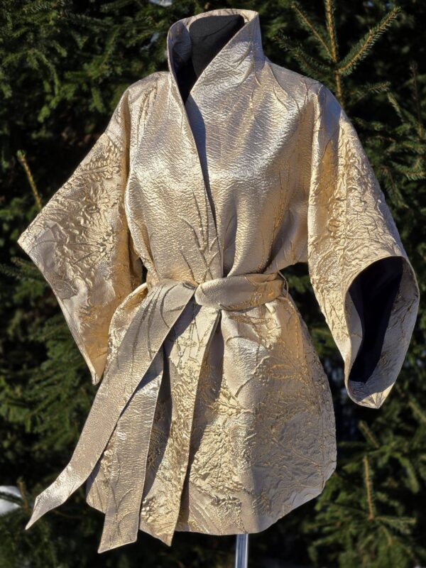 kimono d 14 "hõljuktaimed" kuldne/beež (pikem nurgaga käis)